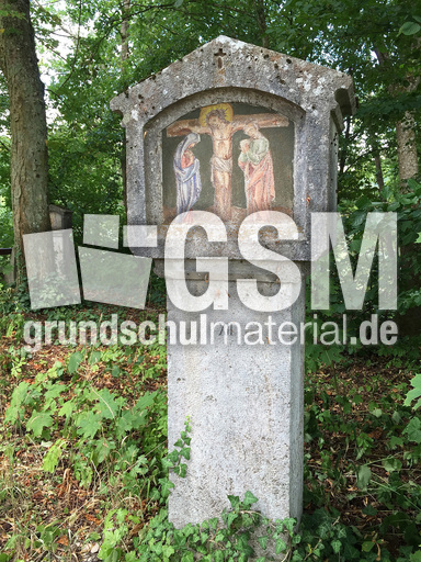 Kreuzweg Station -12.jpg